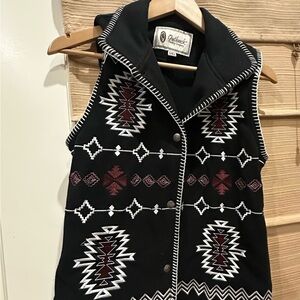 Outback Women's Black and White Cardigan Vest